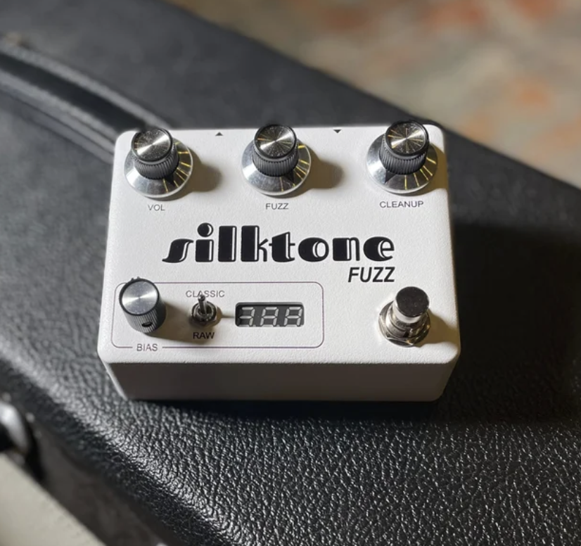 ホシ　Silktone FUZZ silktone_fuzz_blk_250126_06.jpg